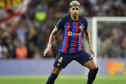 post-mejores-botas-defensas-centrales-portada 2.webp